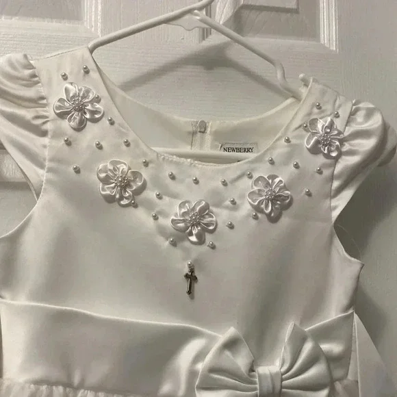 First Communion Gown - Picture 7 of 9